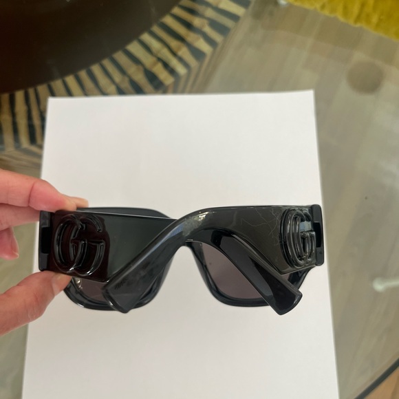 Gucci Black Oversized Square Sunglasses